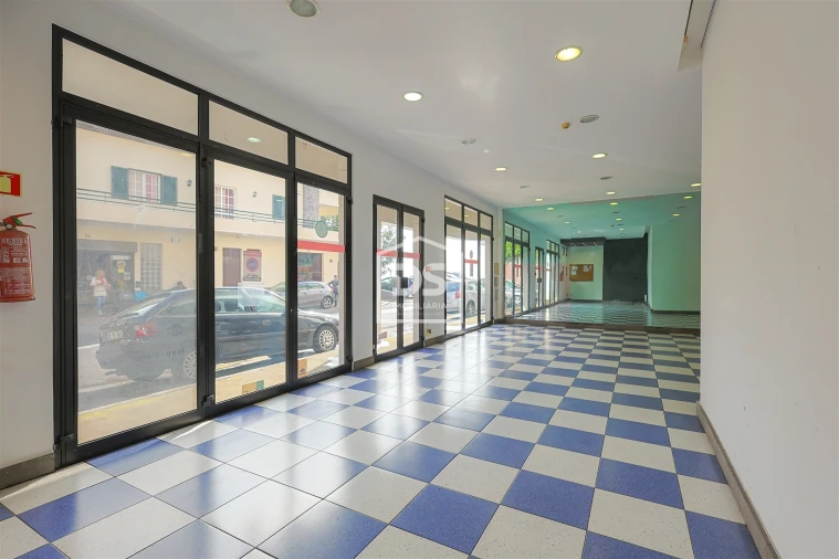 Loja para Venda em Camara de Lobos