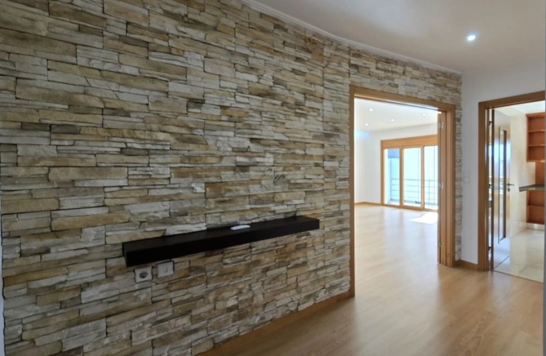 Apartamento T3 para Venda em Odivelas Foto 9