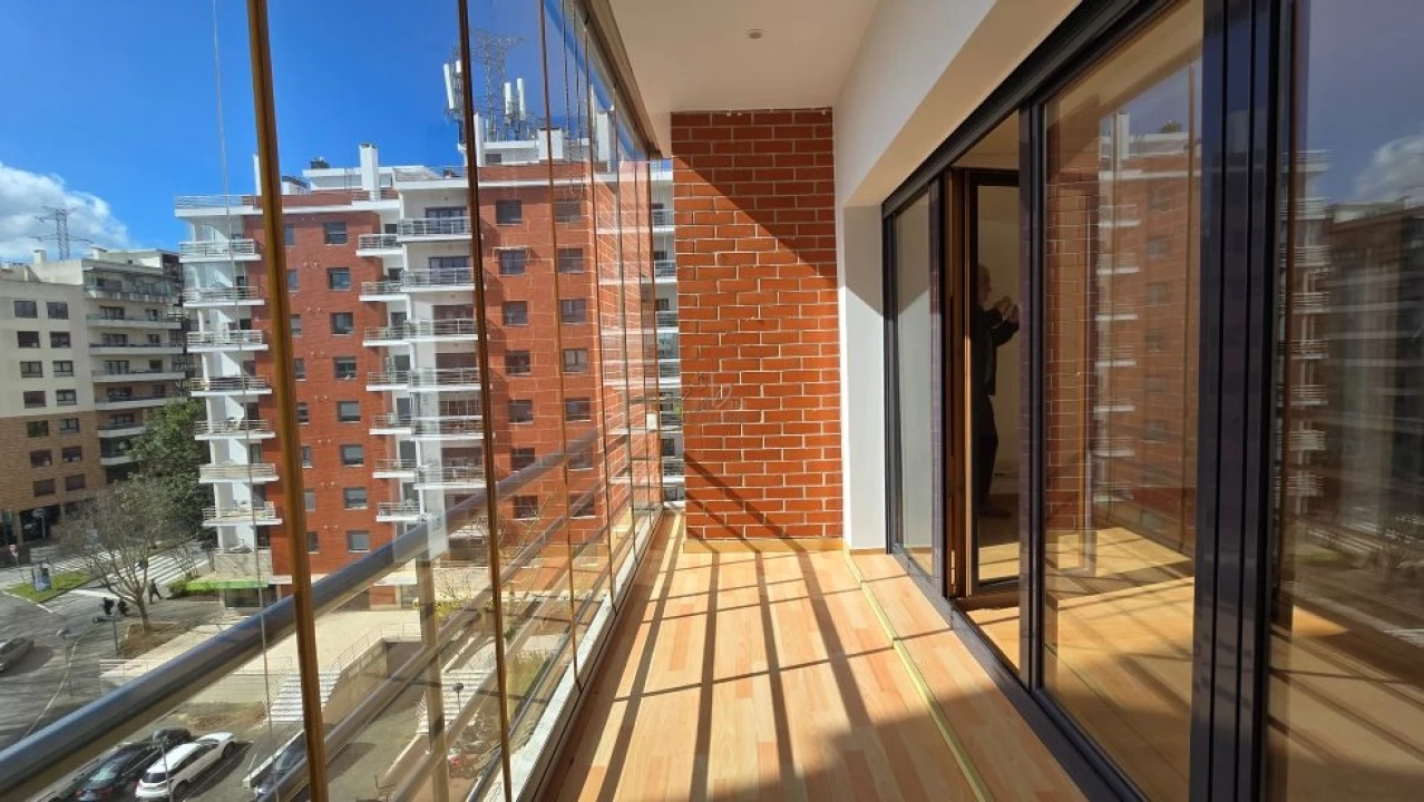 Apartamento T3 para Venda em Odivelas Foto 14