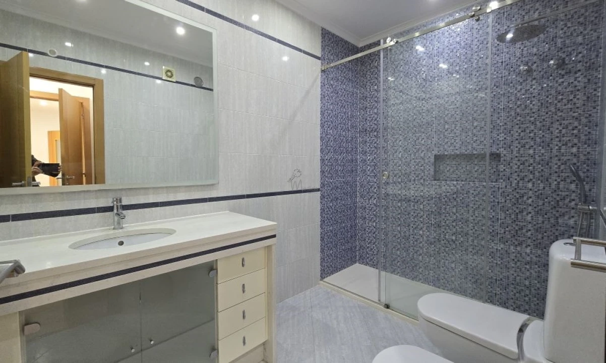 Apartamento T3 para Venda em Odivelas Foto 32