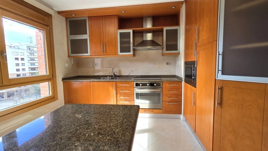 Apartamento T3 para Venda em Odivelas Foto 5