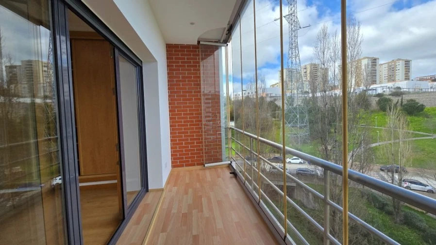 Apartamento T3 para Venda em Odivelas Foto 22