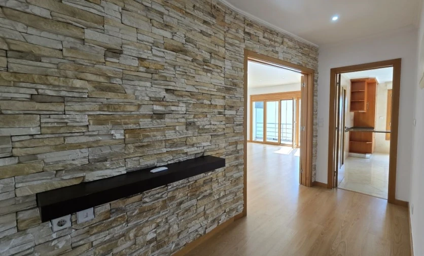 Apartamento T3 para Venda em Odivelas Foto 8