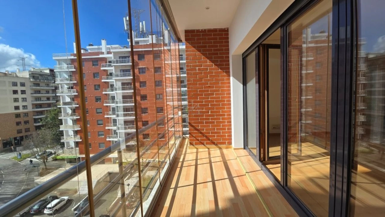Apartamento T3 para Venda em Odivelas Foto 40