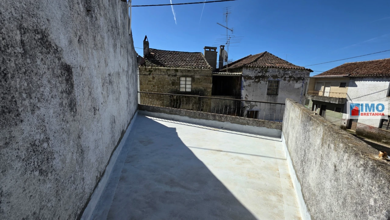 Moradia T2 para Venda em Escalos de Cima e Lousa Foto 15