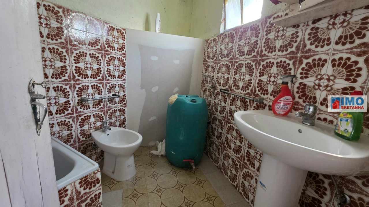 Moradia T2 para Venda em Escalos de Cima e Lousa Foto 10