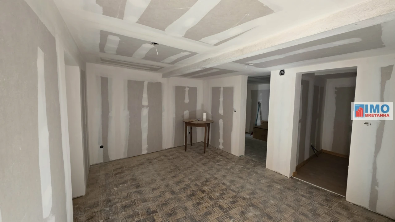 Moradia T2 para Venda em Escalos de Cima e Lousa Foto 3