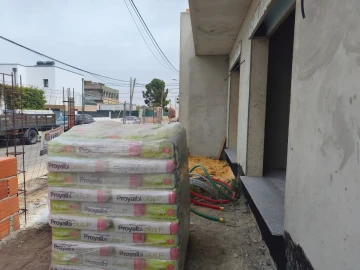 Moradia T4 para Venda em Fernao Ferro