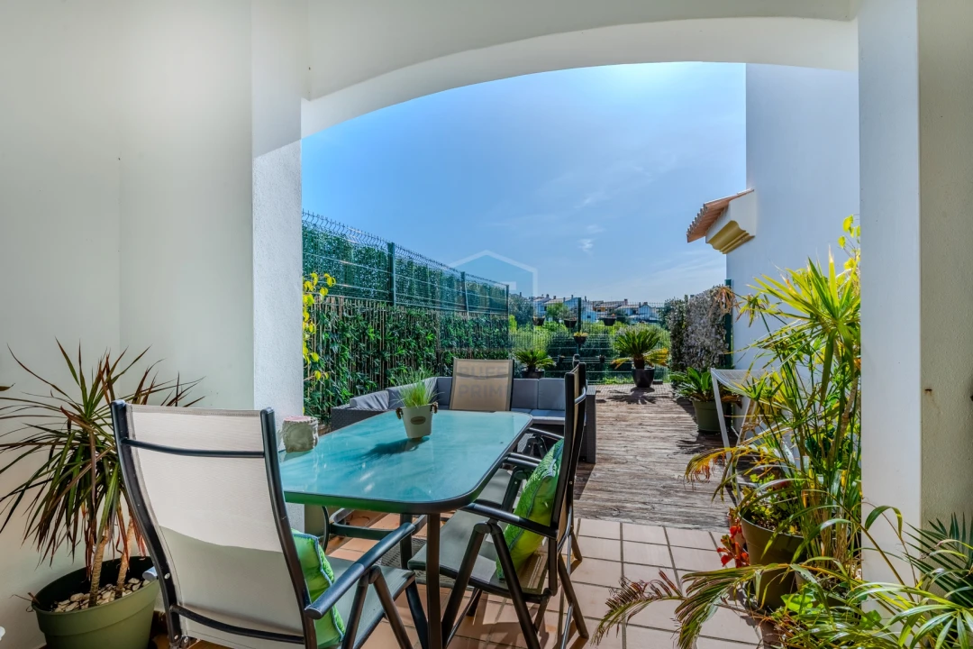 Moradia T2 para Venda em Albufeira e Olhos de Água Foto 2