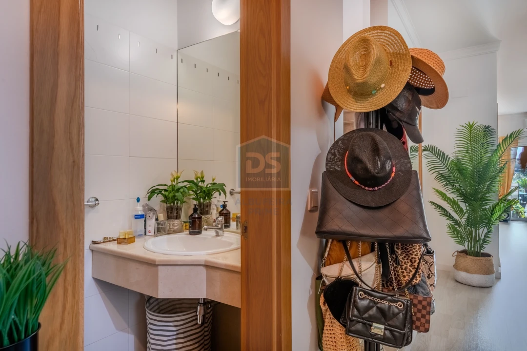 Moradia T2 para Venda em Albufeira e Olhos de Água Foto 24