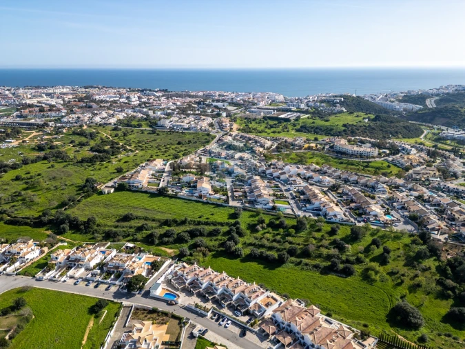 Moradia T2 para Venda em Albufeira e Olhos de Água Foto 27
