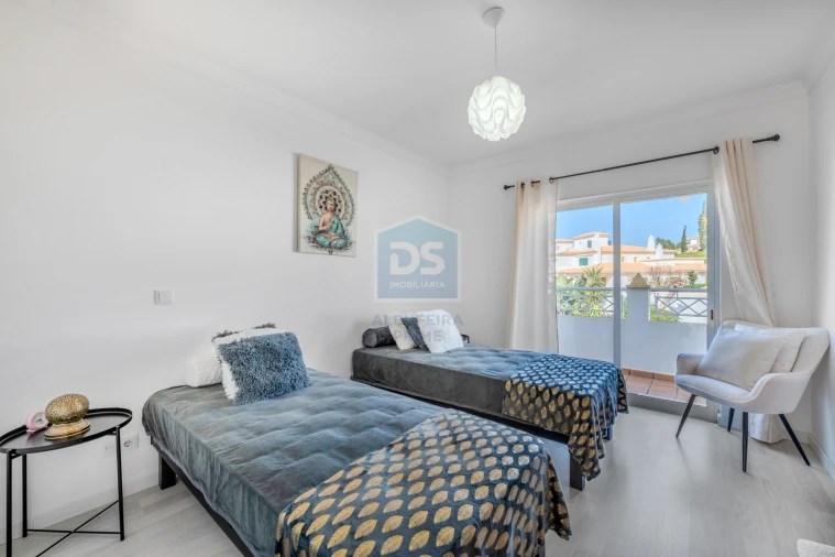 Moradia T2 para Venda em Albufeira e Olhos de Água Foto 16