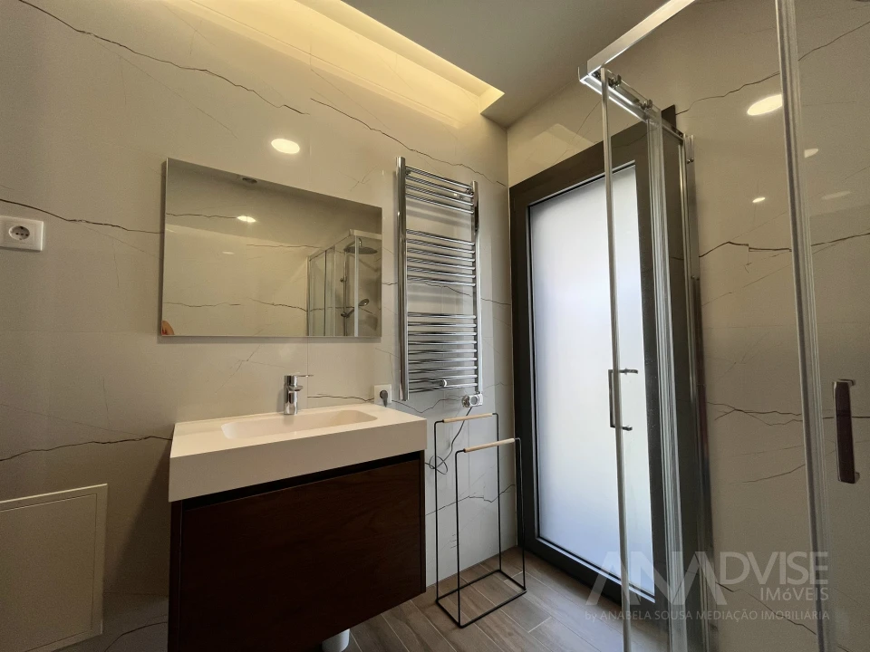 Apartamento T2 para Arrendamento em Viseu Foto 27