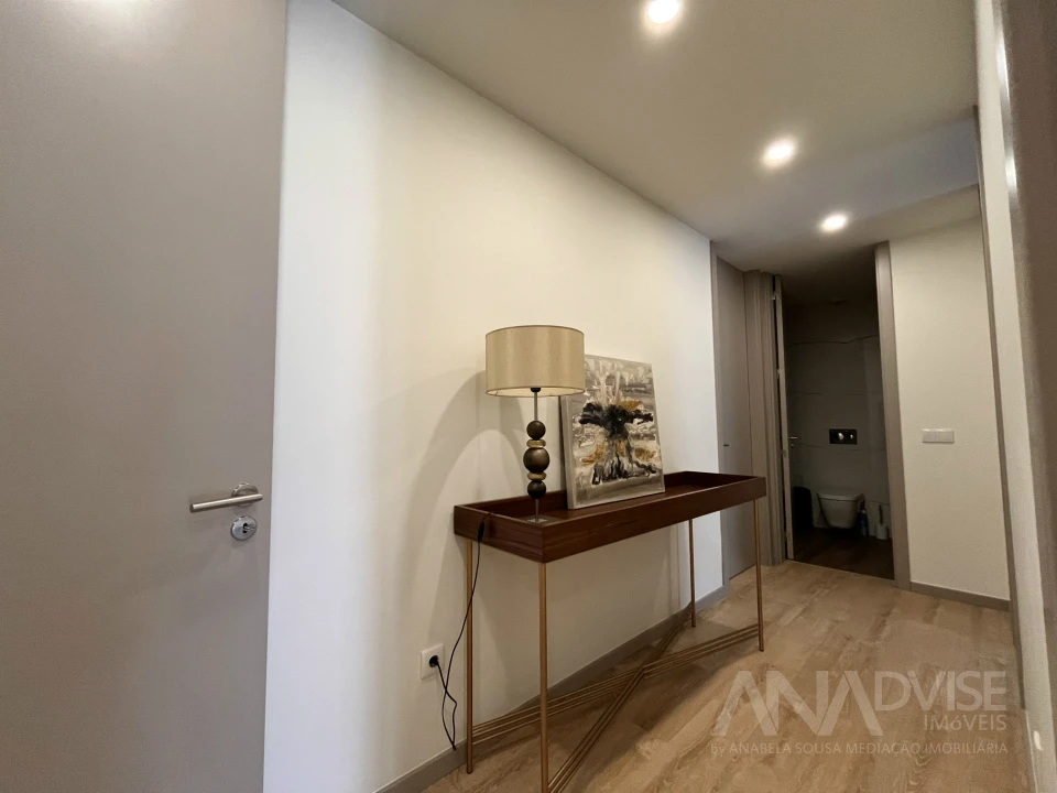 Apartamento T2 para Arrendamento em Viseu Foto 19