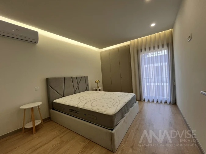 Apartamento T2 para Arrendamento em Viseu Foto 28