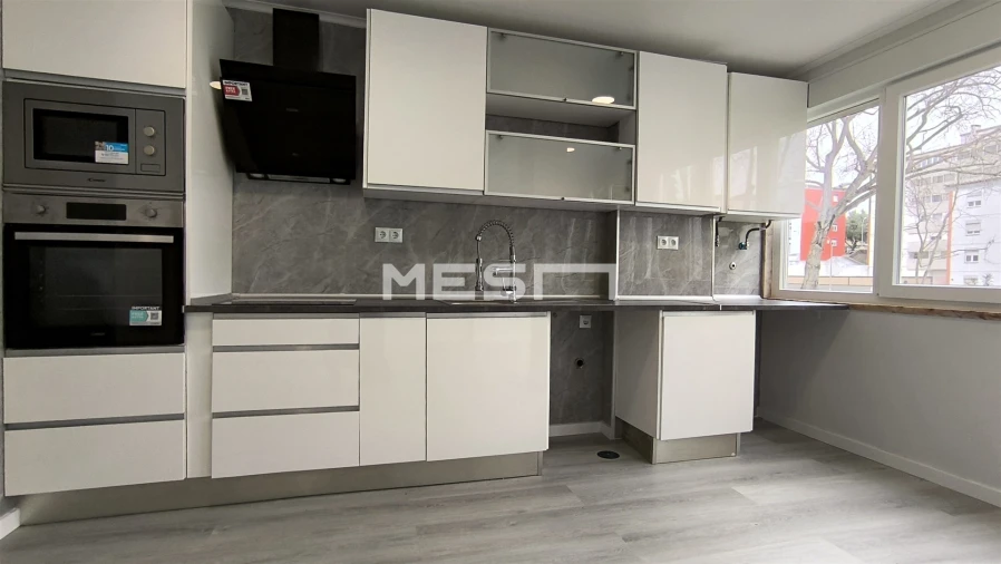 Apartamento T2 para Venda em Oeiras e São Julião da Barra, Paço de Arcos e Caxias Foto 6