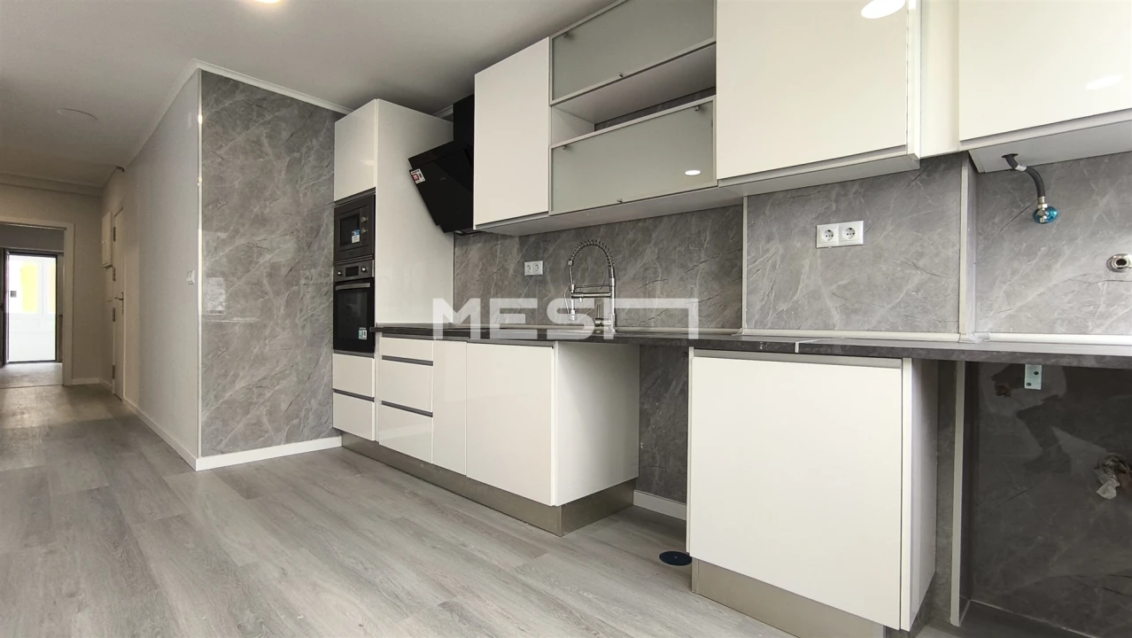 Apartamento T2 para Venda em Oeiras e São Julião da Barra, Paço de Arcos e Caxias Foto 7