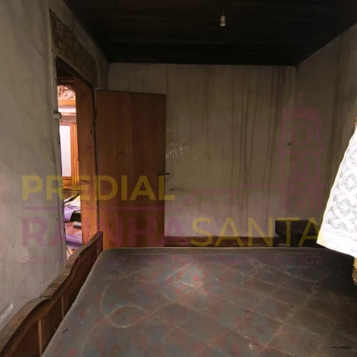 Moradia T2 para Venda em Gondemaria e Olival Foto 6