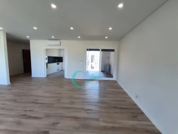 Apartamento T3 para Venda em Almada, Cova da Piedade, Pragal e Cacilhas