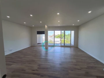 Apartamento T3 para Venda em Almada, Cova da Piedade, Pragal e Cacilhas