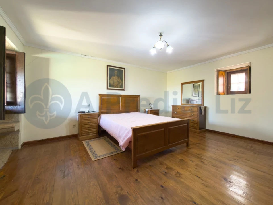 Quinta T6 para Venda em Gondifelos, Cavalões e Outiz Foto 16