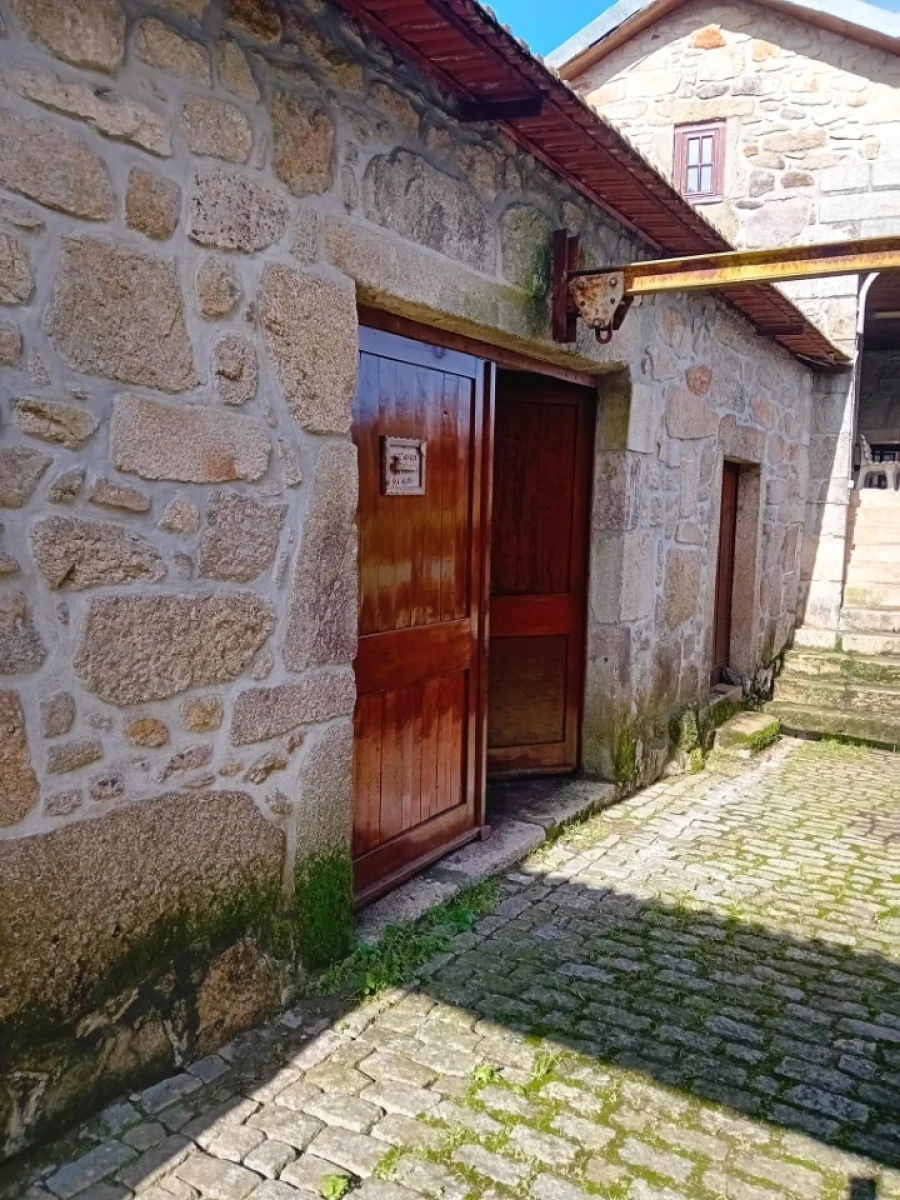 Quinta T6 para Venda em Gondifelos, Cavalões e Outiz Foto 13