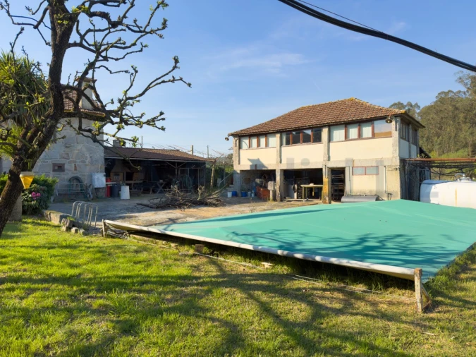 Quinta T6 para Venda em Gondifelos, Cavalões e Outiz Foto 1