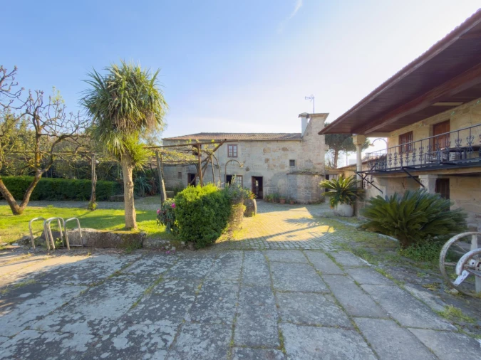 Quinta T6 para Venda em Gondifelos, Cavalões e Outiz Foto 2