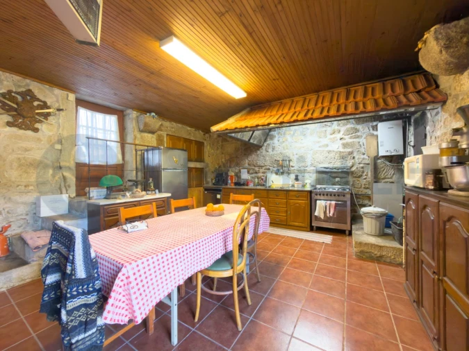 Quinta T6 para Venda em Gondifelos, Cavalões e Outiz Foto 18