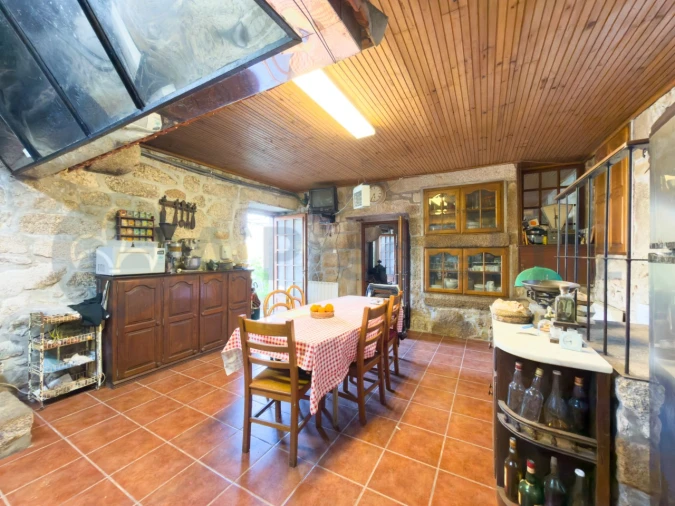 Quinta T6 para Venda em Gondifelos, Cavalões e Outiz Foto 19