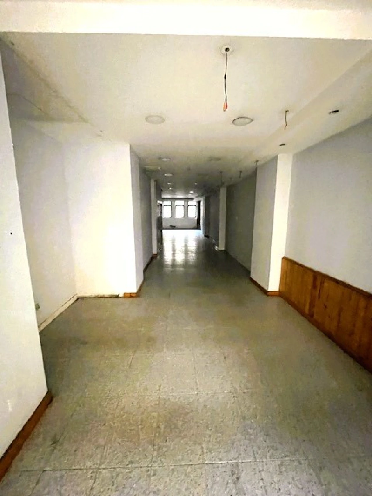 Loja para Arrendamento em Cedofeita, Santo Ildefonso, Sé, Miragaia, São Nicolau e Vitória Foto 5