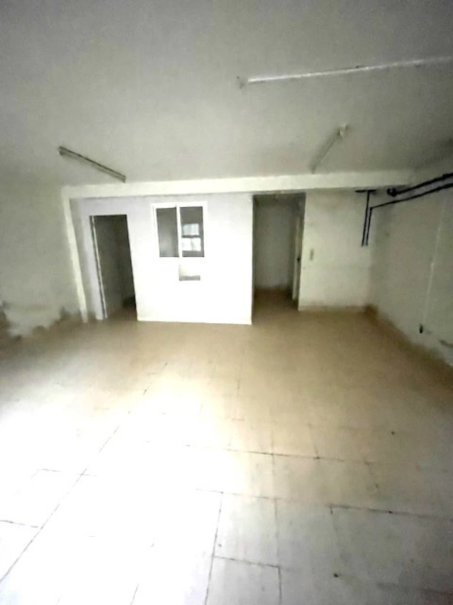 Loja para Arrendamento em Cedofeita, Santo Ildefonso, Sé, Miragaia, São Nicolau e Vitória Foto 8