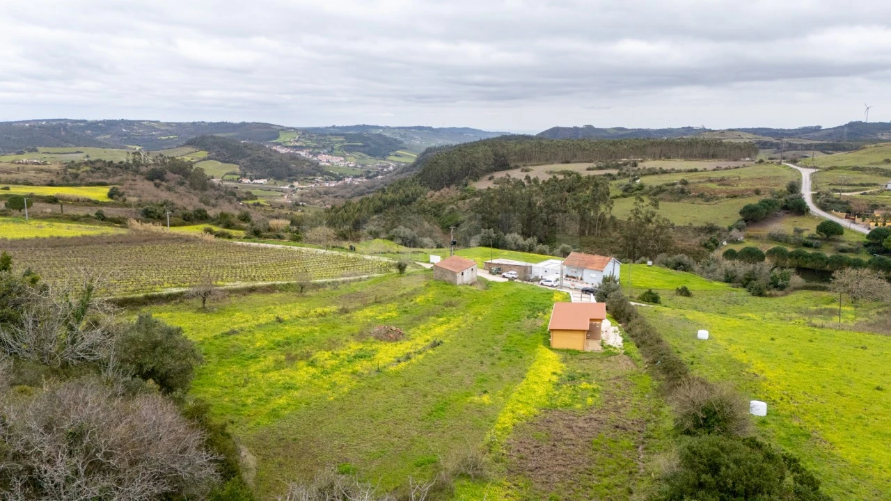 Terreno para Venda em Santo Quintino Foto 9