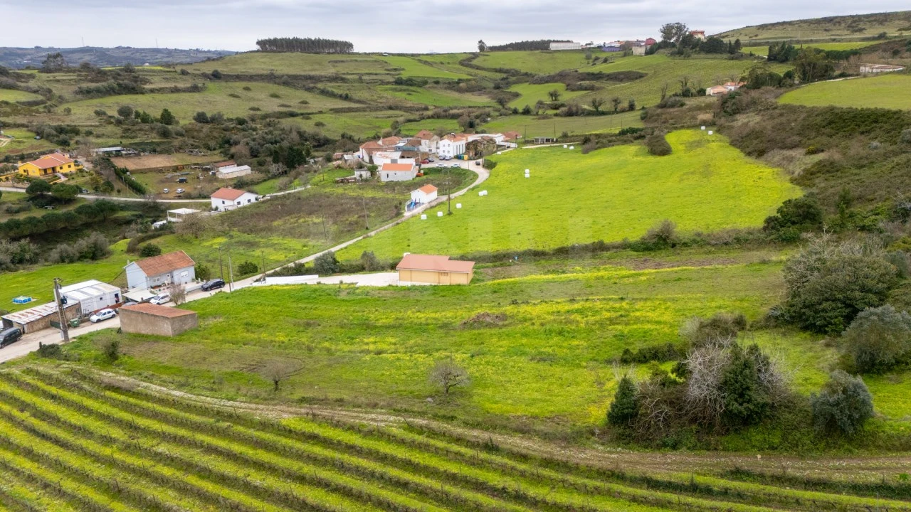 Terreno para Venda em Santo Quintino Foto 12