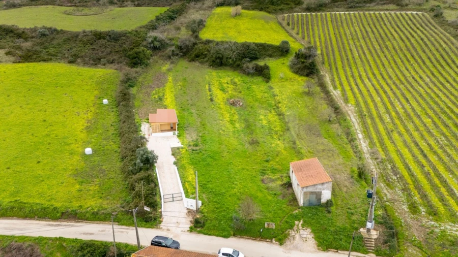 Terreno para Venda em Santo Quintino Foto 3