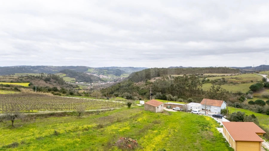 Terreno para Venda em Santo Quintino Foto 11