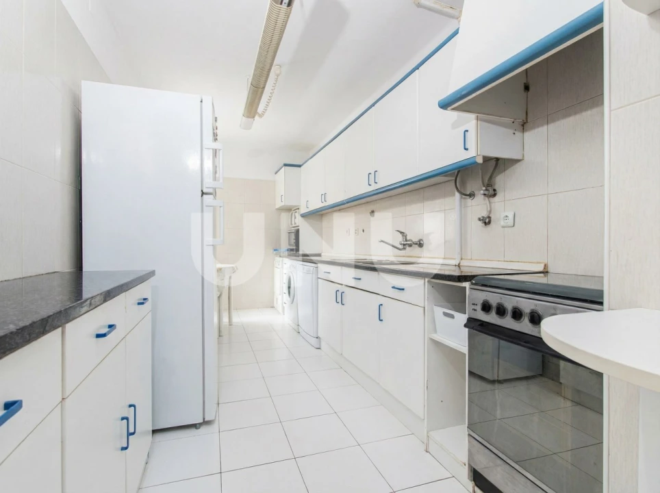 Apartamento T3 para Venda em Carregado e Cadafais Foto 8