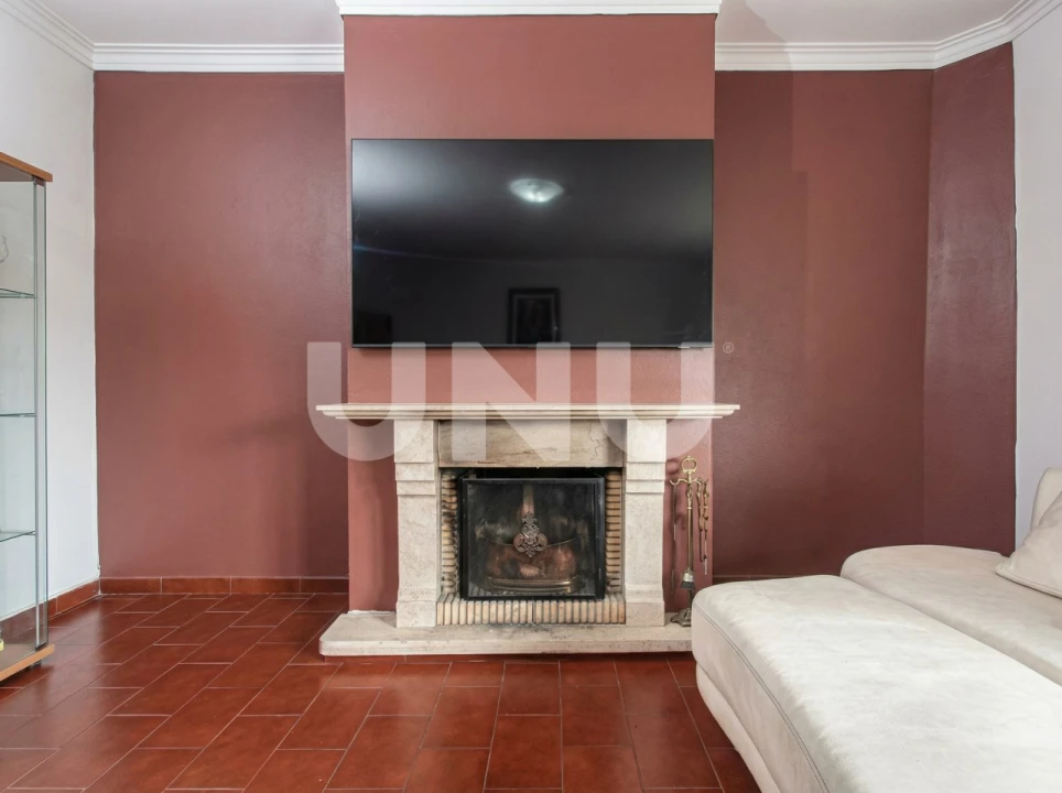 Apartamento T3 para Venda em Carregado e Cadafais Foto 4