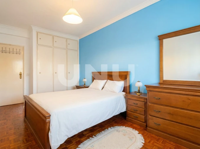 Apartamento T3 para Venda em Carregado e Cadafais Foto 11