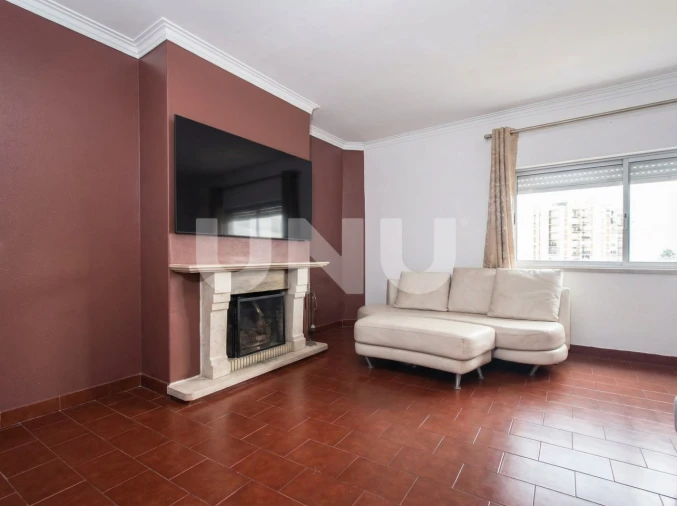 Apartamento T3 para Venda em Carregado e Cadafais Foto 2