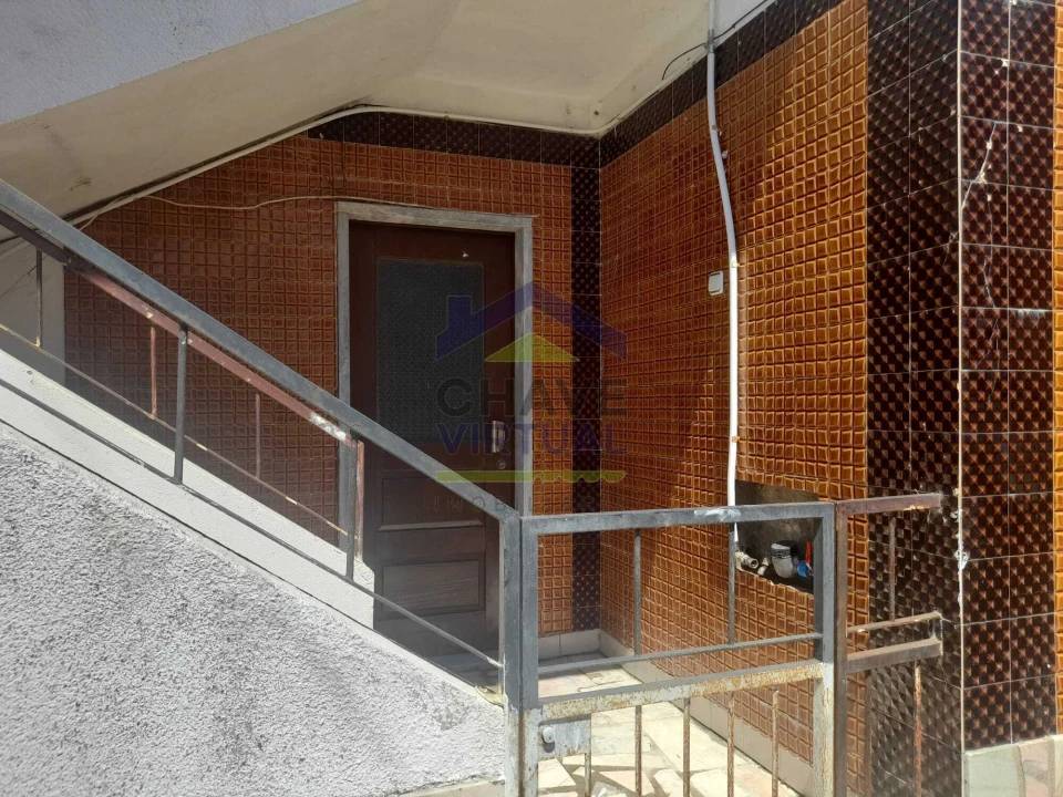 Moradia T4 para Venda em Bombarral e Vale Covo Foto 5