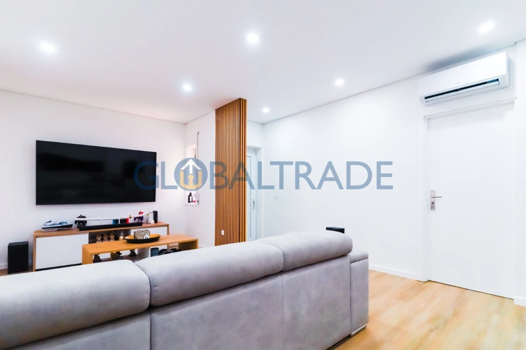 Moradia T3 para Venda em Baguim do Monte (Rio Tinto) Foto 9