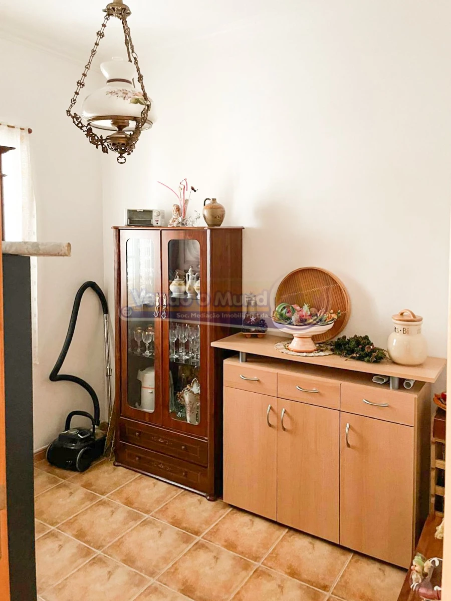 Moradia T3 para Venda em Branca Foto 5