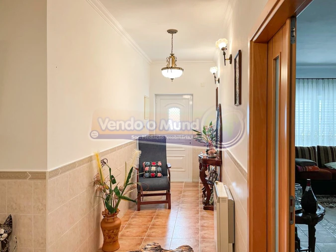 Moradia T3 para Venda em Branca Foto 2