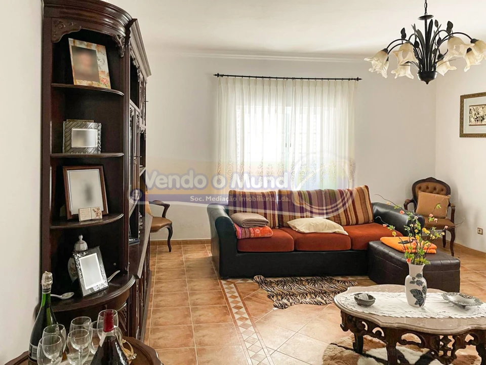 Moradia T3 para Venda em Branca Foto 6