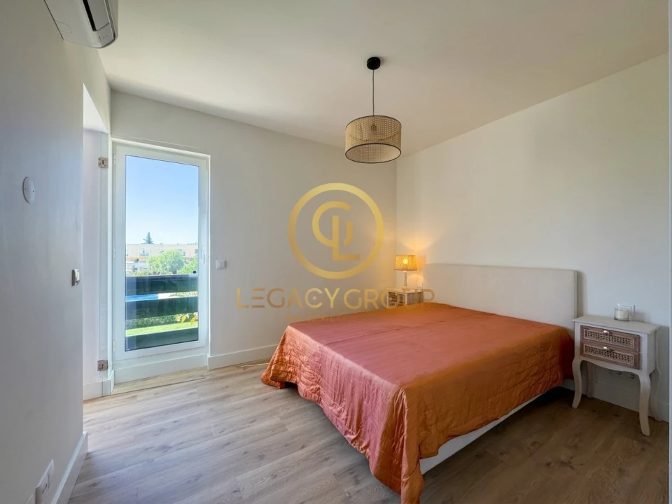 Apartamento T3 para Venda em Quarteira Foto 17