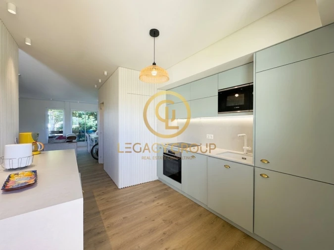 Apartamento T3 para Venda em Quarteira Foto 2