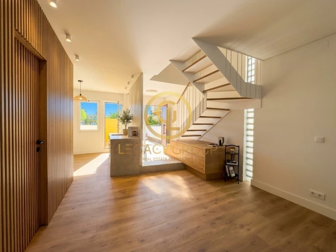 Apartamento T3 para Venda em Quarteira Foto 7