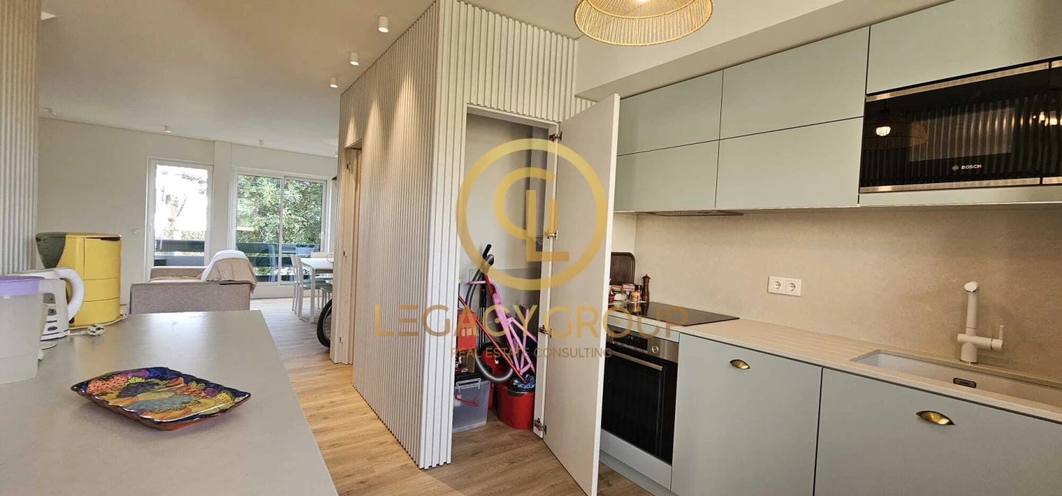 Apartamento T3 para Venda em Quarteira Foto 9