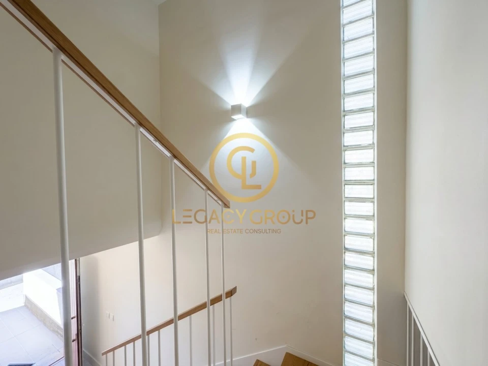 Apartamento T3 para Venda em Quarteira Foto 12
